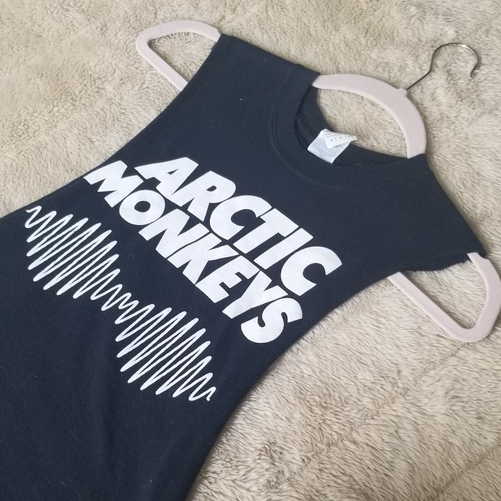 🖤Arctic Monkeys Muscle Tank🖤